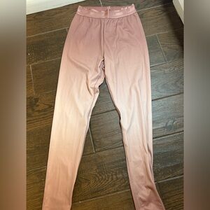 Chic Blush ombré Pink Leggings Victoria’s Secret never worn